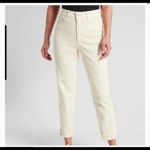 Athleta Flex Straight Leg Ancle Jean in Bone